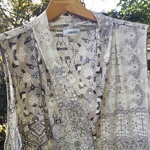 Calvin Klein Women's Gray Patterned Top